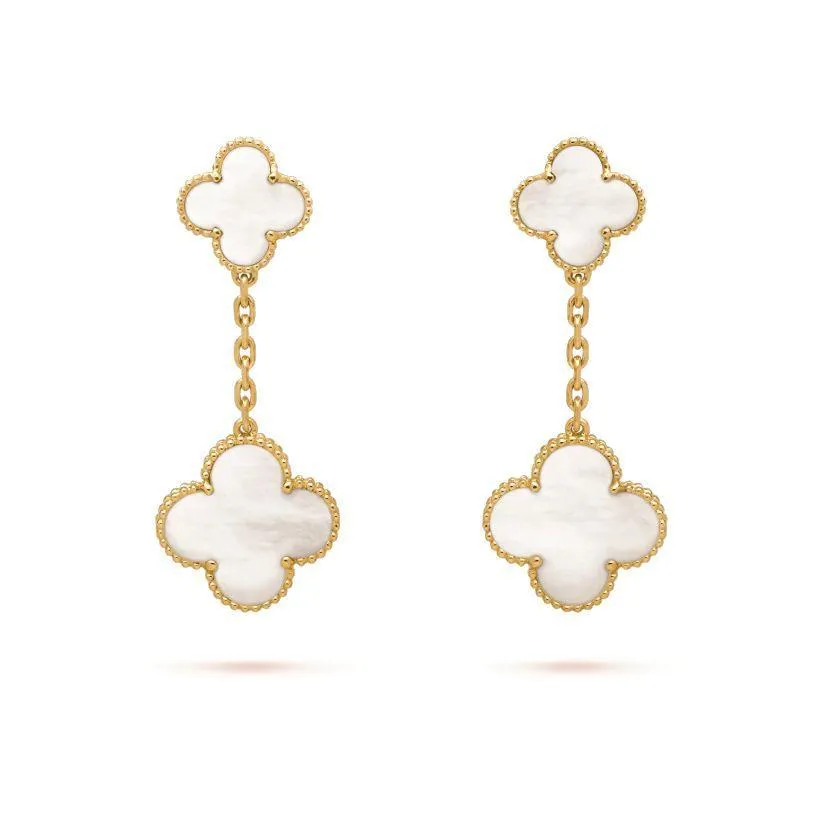 【Vancleef &amp; Arpels】 マジック アルハンブラ イヤリング、2モチーフ
