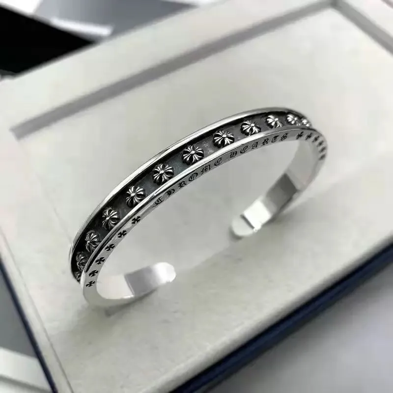 Chrome Hearts(クロムハーツ)男女共に愛されるブレスレット