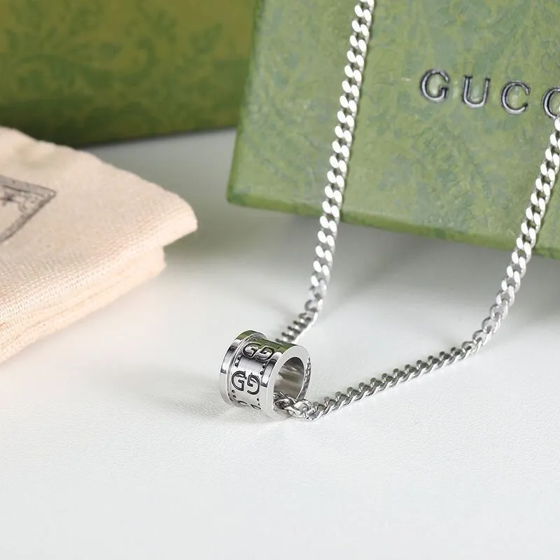 GUCCI(グッチ)ネックレス