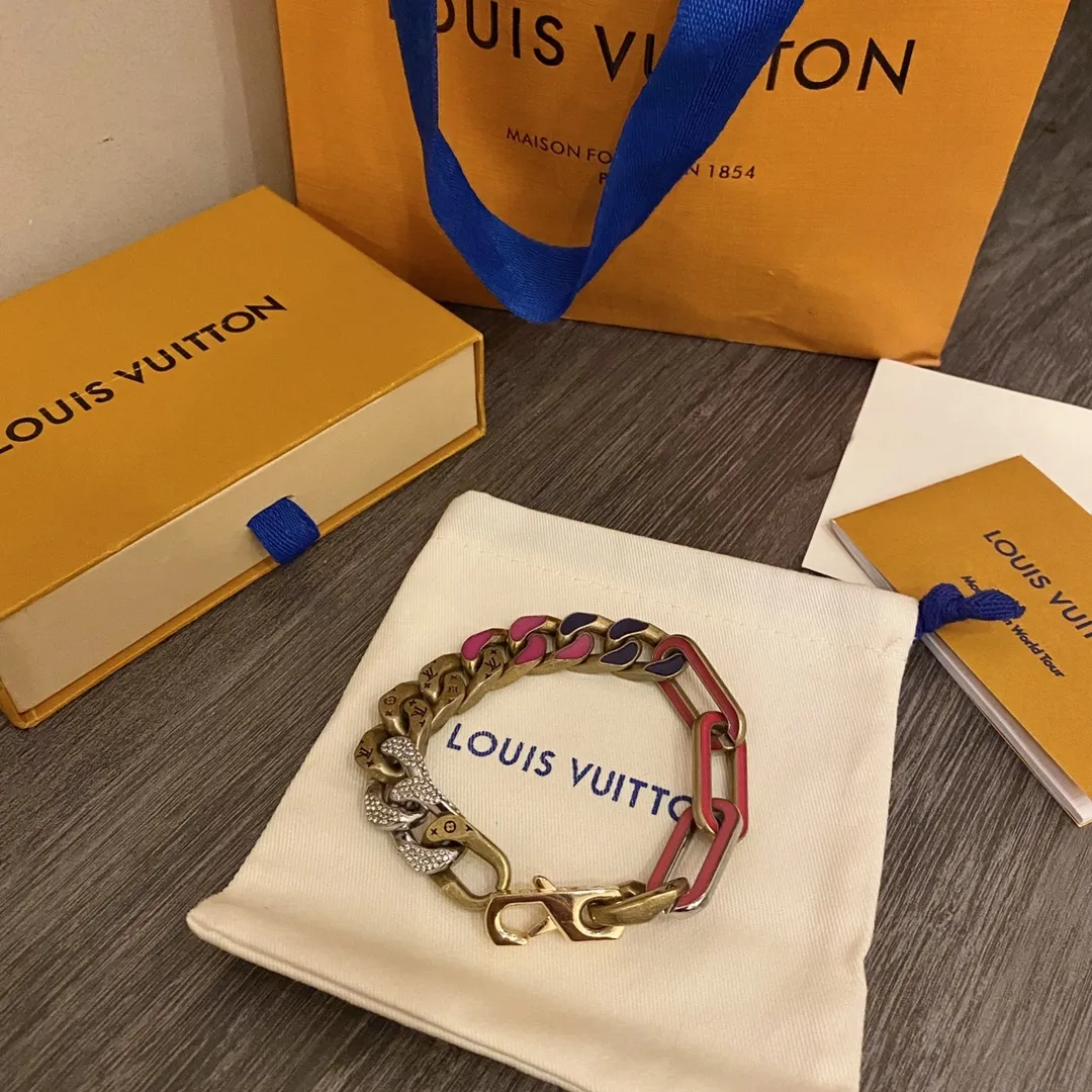 LOUIS VUITTON(ルイヴィトン)チェーンブレスレット