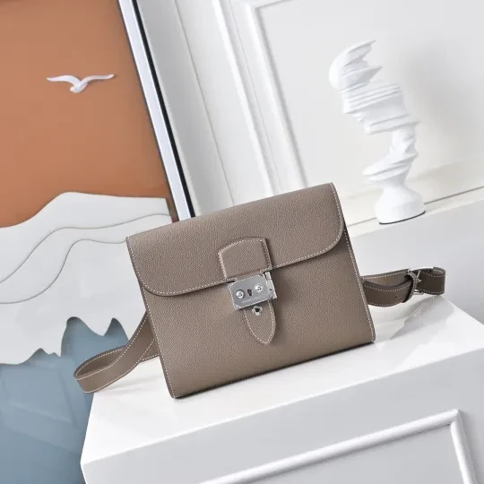 エルメス サック・ア・デペッシュ 21 メッセンジャーバッグ「Sac a Depeches」