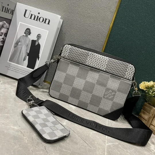 ルイ・ヴィトン「Louis Vuitton」新作 Trio メッセンジャーバッグ