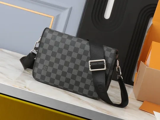 ルイ・ヴィトン ステュディオ メッセンジャーバッグ「Studio Messenger Bag」