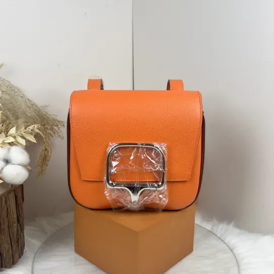 【厳選新入荷】エルメス Della Cavalleria Mini サドル金具クロスボディバッグ「乗馬モチーフ本革ショルダー」