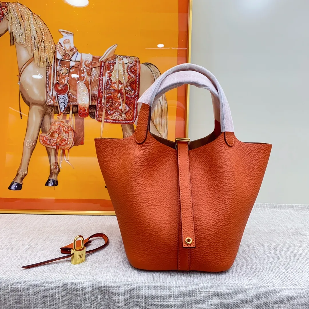 エルメス「Hermès」ピコタン ロック 18/22 バッグ「Picotin Lock bag」