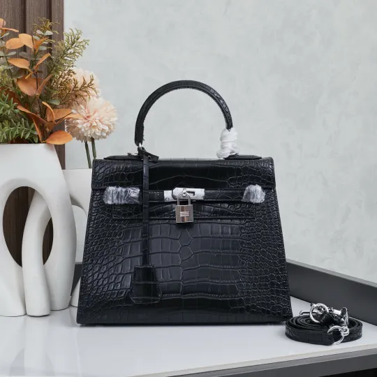 エルメス ケリー 19/25/28 ストーンパターンレザー バッグ「Kelly II Sellier」