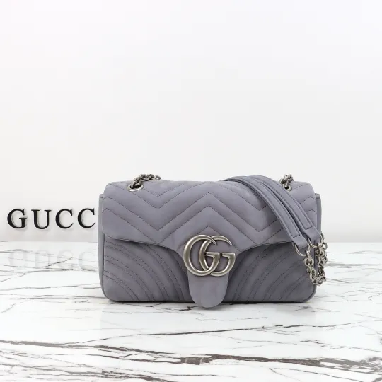 グッチ〔GGマーモント〕ミディアム ショルダーバッグ「GG Marmont Bag」