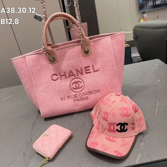 「シャネル」CHANEL ビーチトートバッグ＋コンパクト財布＋キャップ 3 点セット 限定セール 大人気販売中