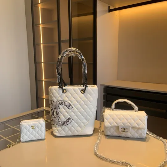 「シャネル」CHANEL 3 点セット トートバッグ＋ハンドル付き CF バッグ＋財布