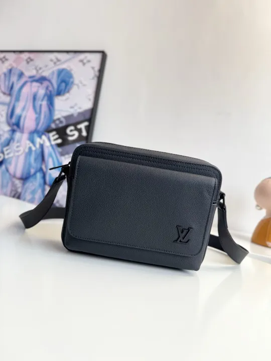 ルイ・ヴィトン「Louis Vuitton」スタイリッシュ メッセンジャーバッグ