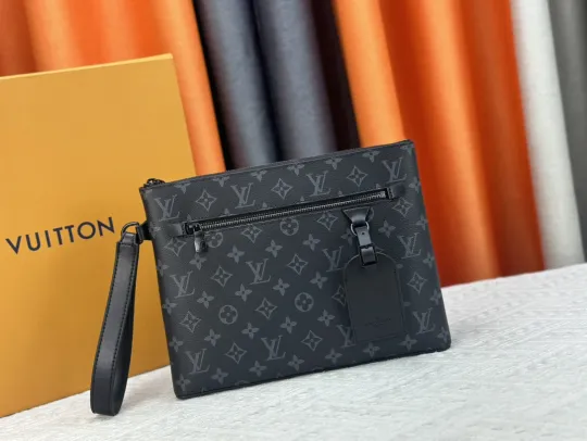 ルイ・ヴィトン「Louis Vuitton」テイクオフ・ポーチ