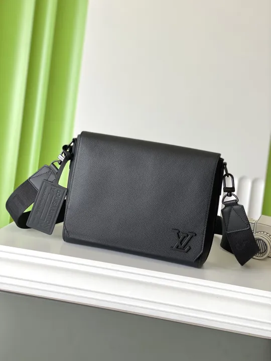ルイ・ヴィトン「Louis Vuitton」テイクオフ・メッセンジャー