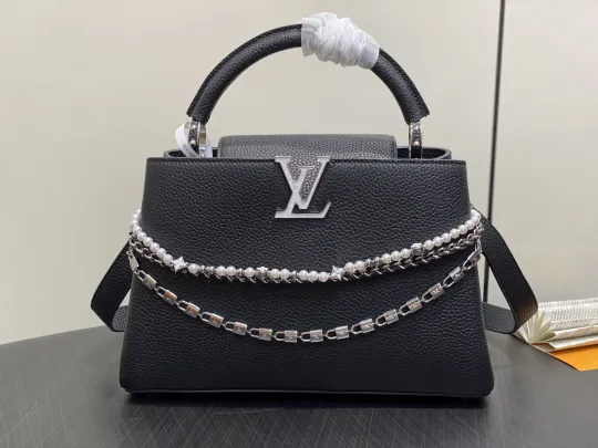 ルイ・ヴィトン「Louis Vuitton」Capucines 中号ハンドバッグ