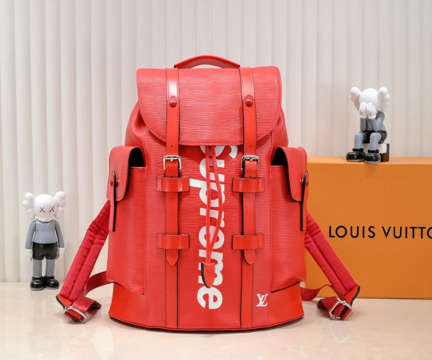 ルイ・ヴィトン「LV x Supreme」クリストファー MM バックパック