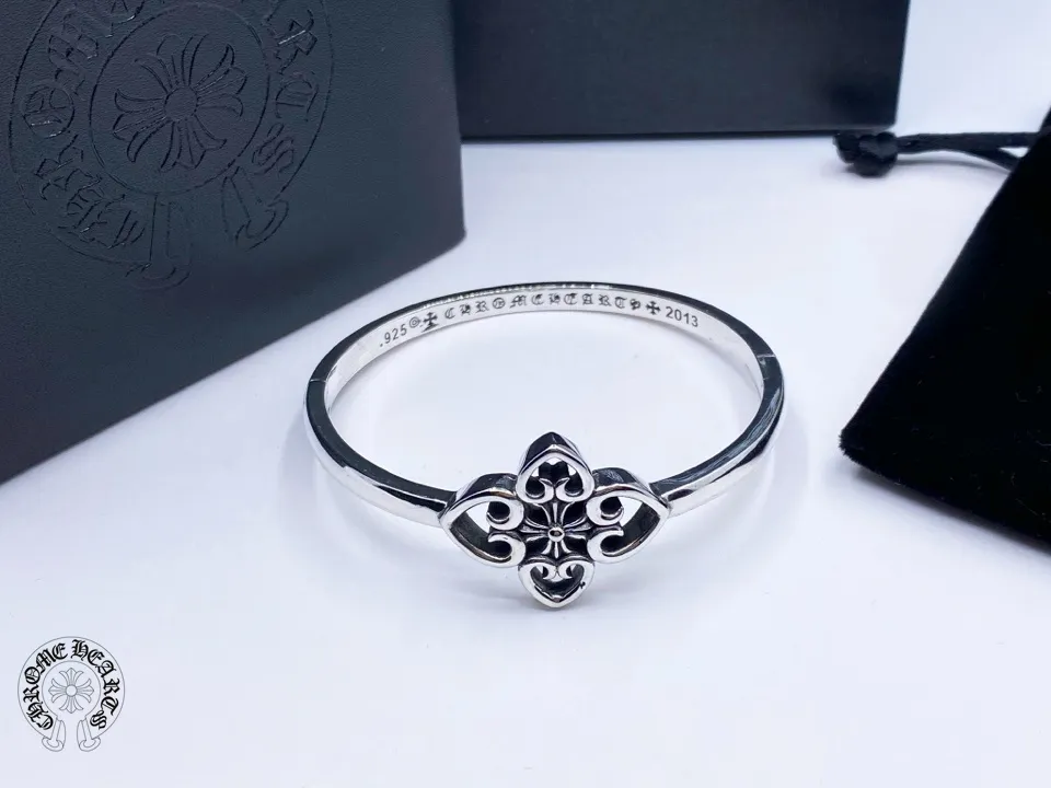 【Chrome Hearts】 男性と女性のためのクロエハートファッションパーソナリティリング
