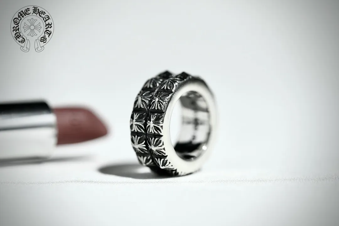 【Chrome Hearts】 男性と女性のためのクロエハートファッションパーソナリティリング